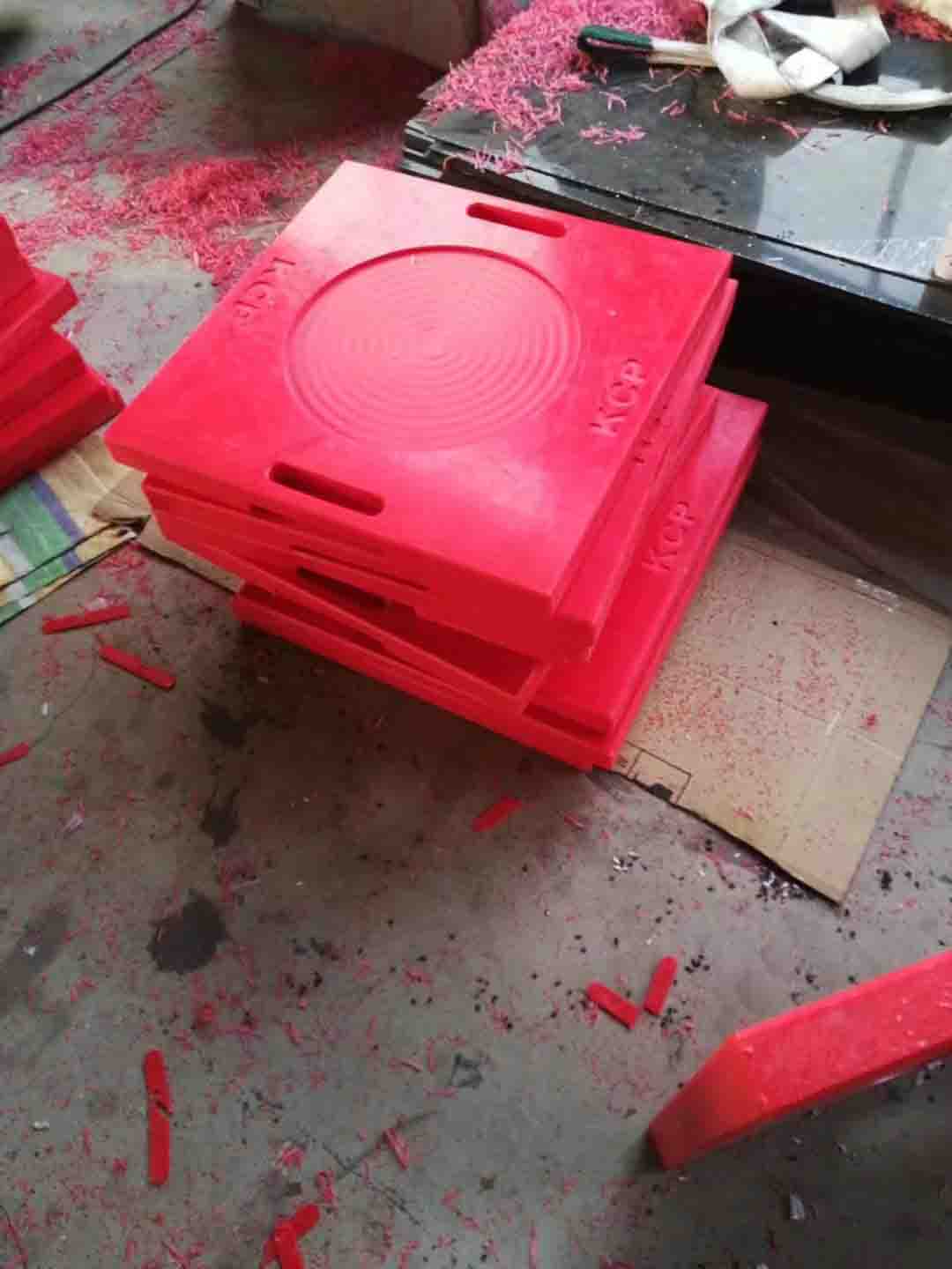 Khối đệm cần cẩu