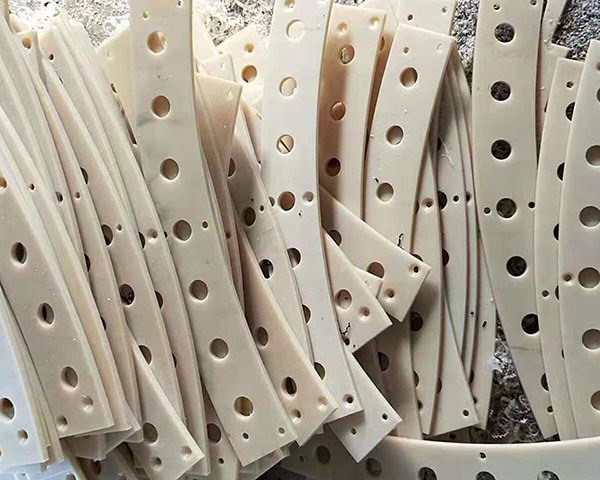 Thanh trượt sản phẩm nhựa nylon