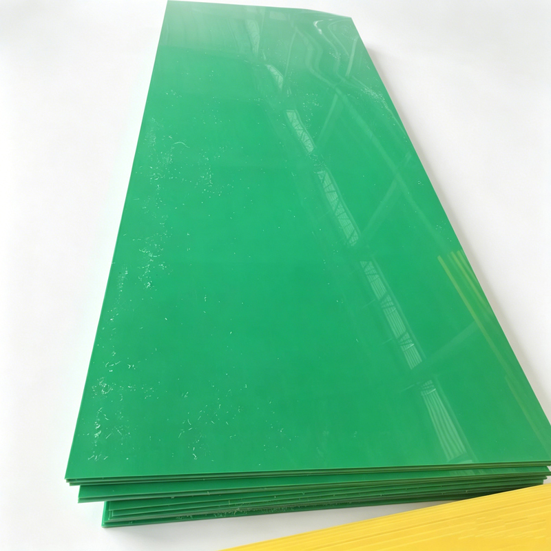 Tấm Polyethylene trọng lượng phân tử cực cao màu đen