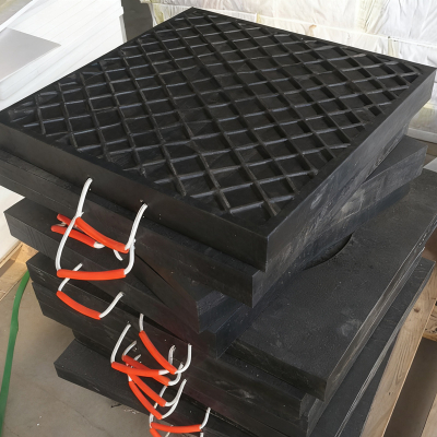 Tấm lót cần cẩu bằng polyethylene