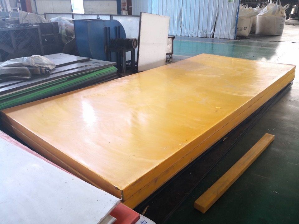 Tấm UHMWPE màu vàng Yellow UHMWPE Sheet
