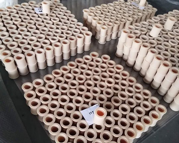 Tấm lót tổng hợp nylon có hàm lượng dầu cao High Oil Content Nylon Plate Nylon Composite Liner Plate