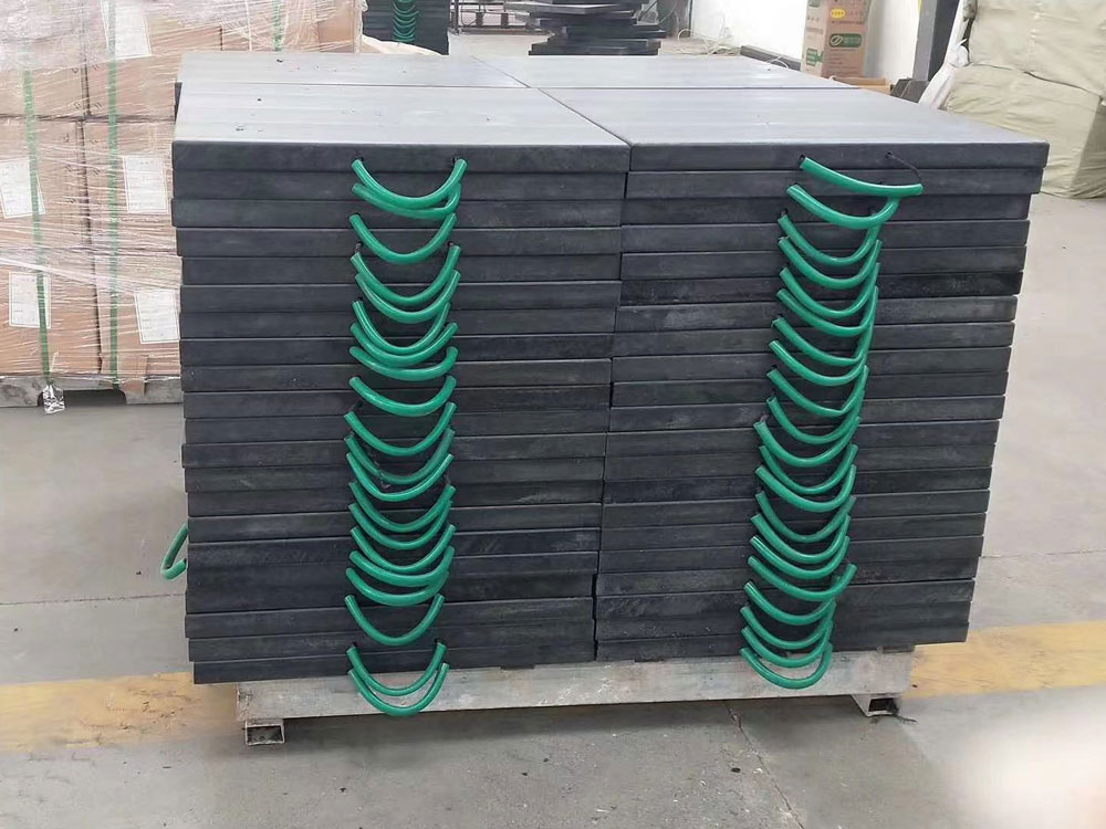 Tấm lót cần cẩu Tấm lót cần cẩu